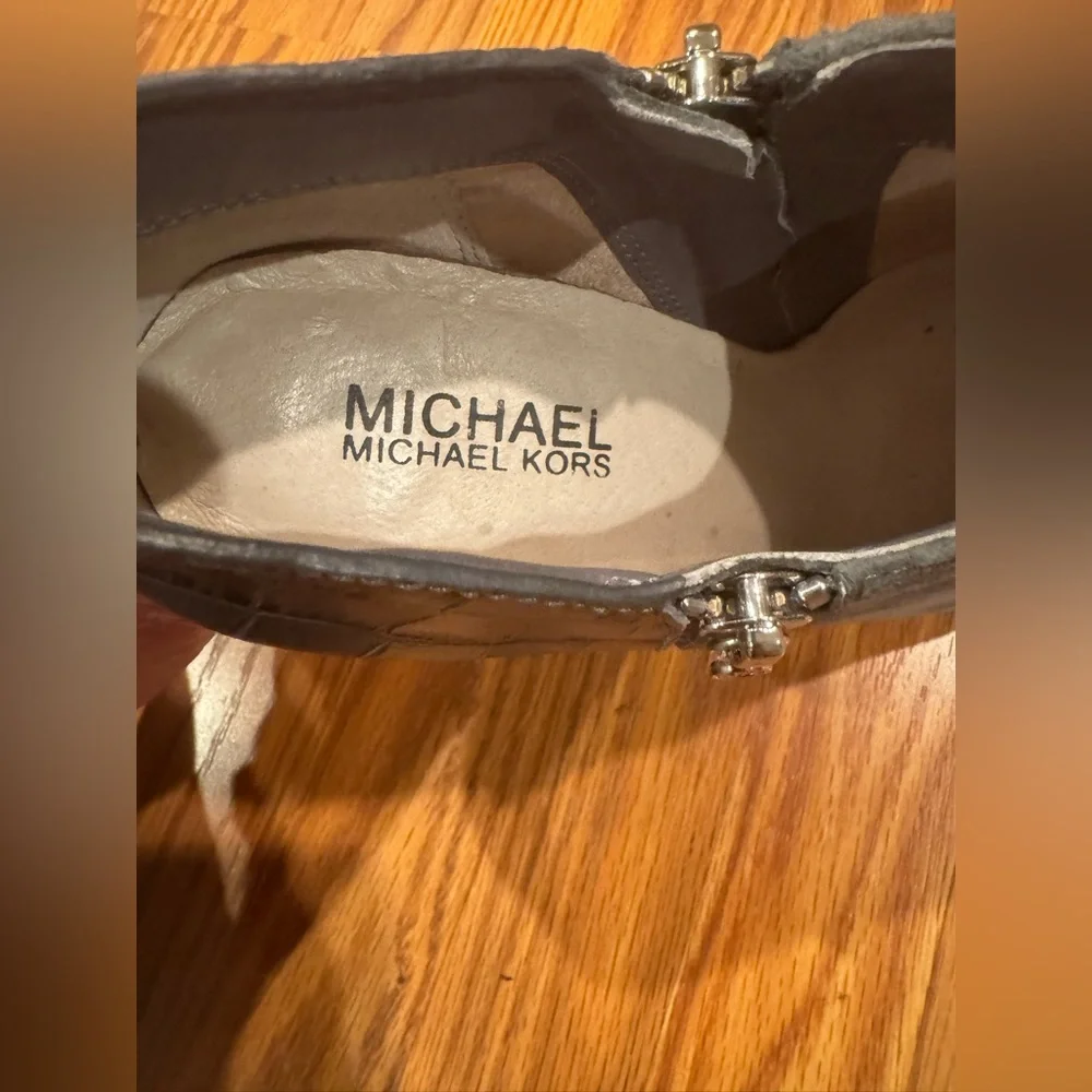 Michael Kors Slate Platform Bootie With MK logo Zipper Size 7M